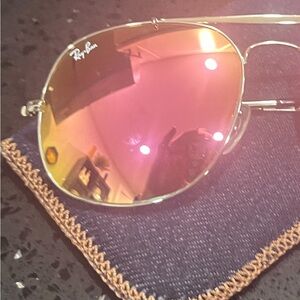 RAY BAN MIRRORED ROSE GOLD SUNGLASSES ~ BRAND NEW ~ NEVER WORN